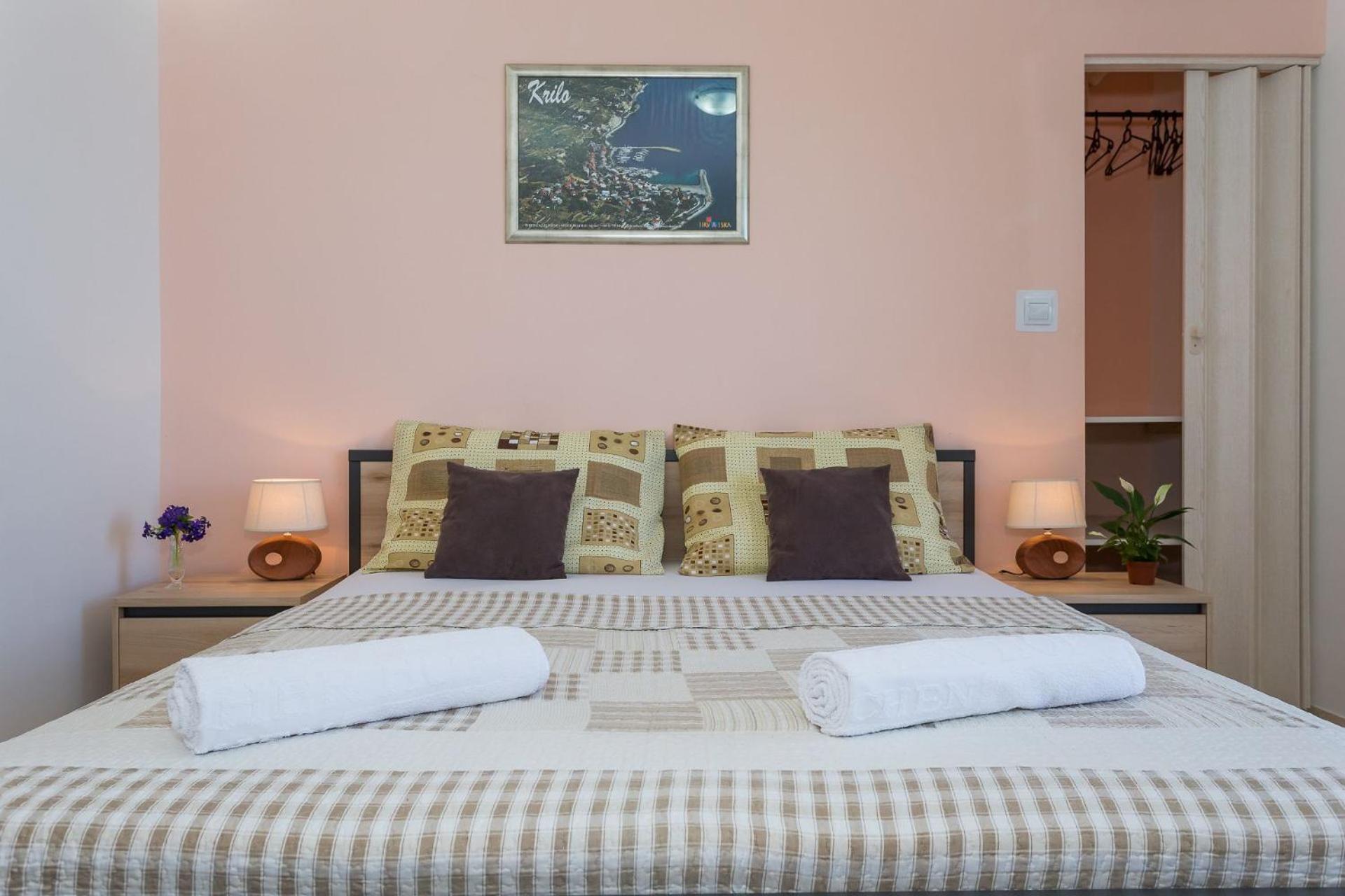 Apartments Verica - 15 M From Beach Крило Экстерьер фото