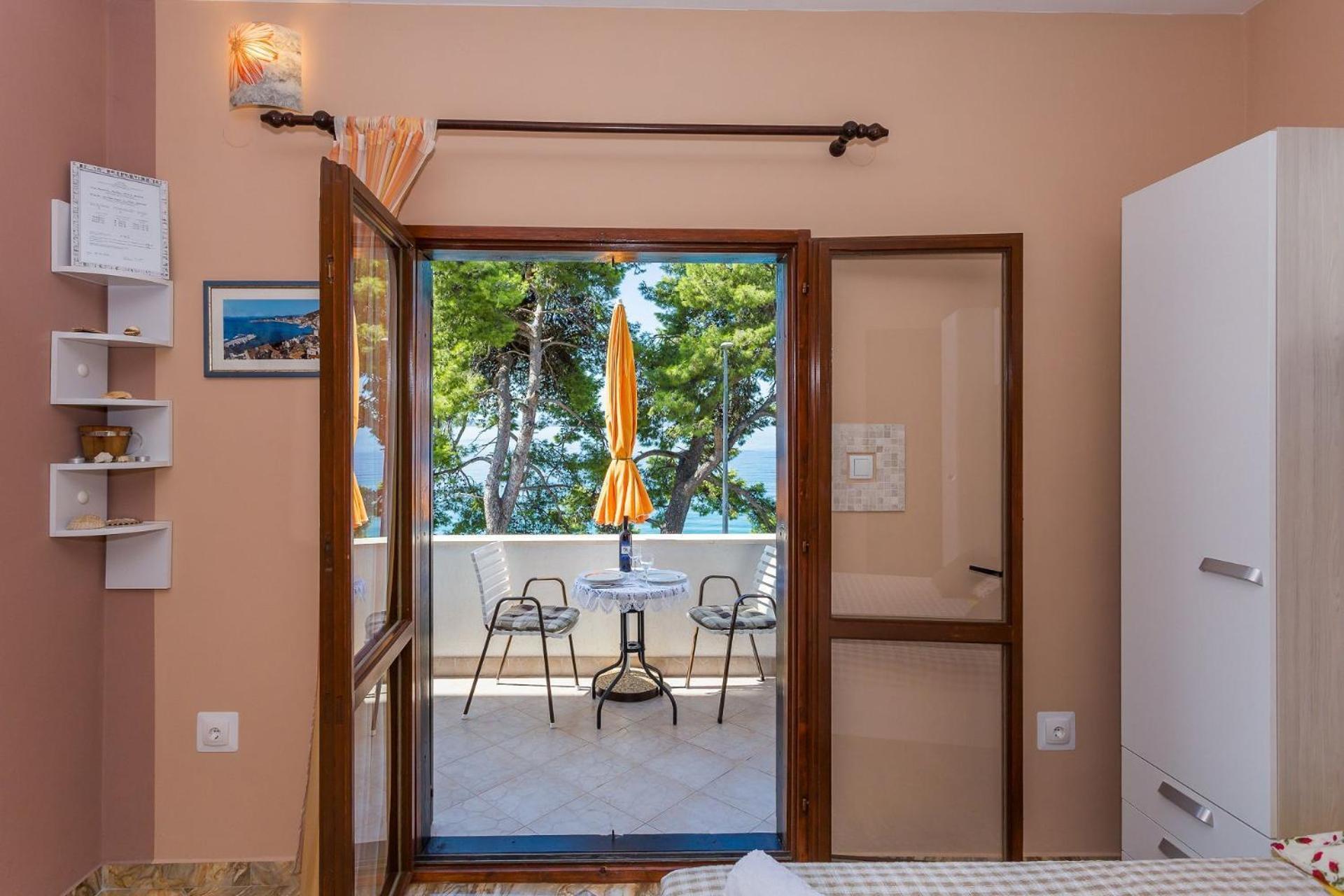 Apartments Verica - 15 M From Beach Крило Экстерьер фото