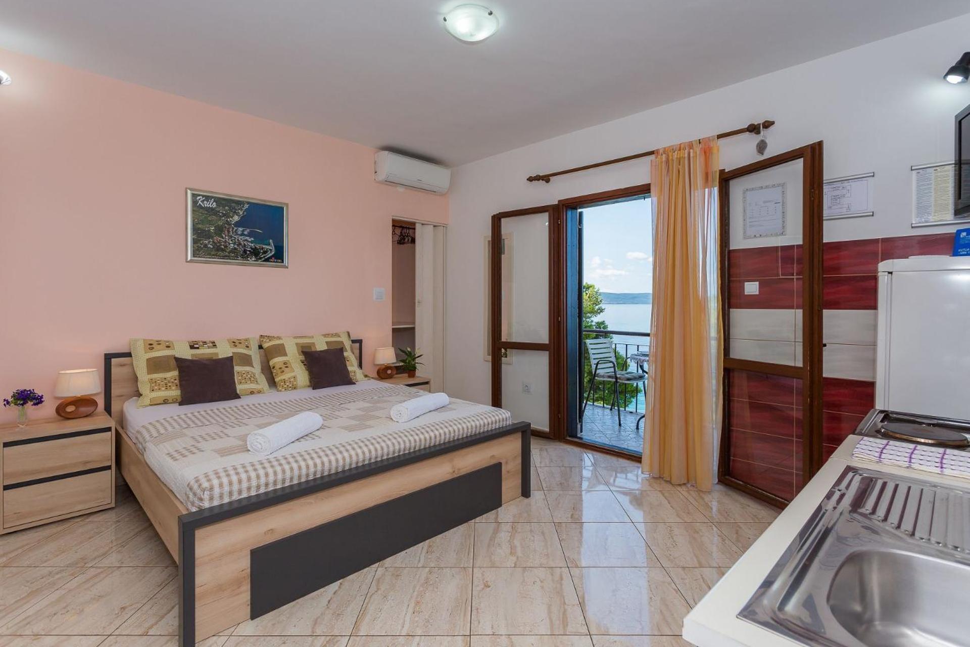 Apartments Verica - 15 M From Beach Крило Экстерьер фото