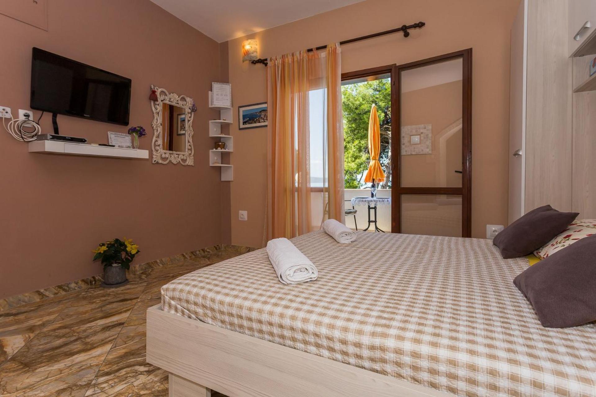 Apartments Verica - 15 M From Beach Крило Экстерьер фото